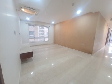 Room in 3 BHK Apartment at My Home Bhooja, Hi Tech City – for Rent