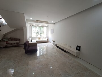 Room in 3.5 BHK Villa at Cosmos Hawaiian Village, Hawaiian Village – for Rent