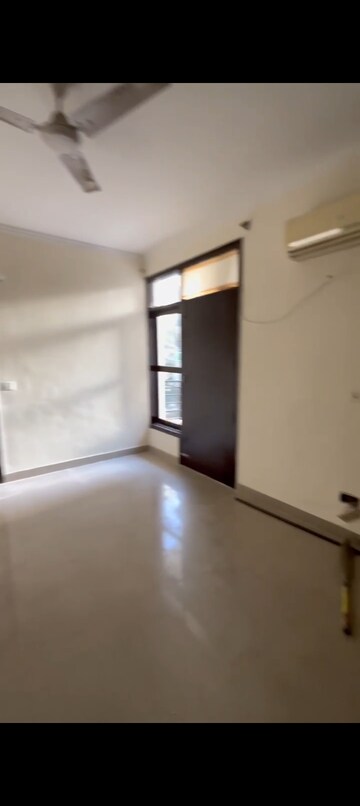 Room in 2 BHK Apartment at Maya Garden City, Lohgarh – for Rent