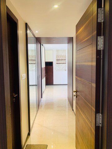 Building Lobby in 3 BHK Apartment at Hiranandani Estate Rodas Enclave, Hiranandani Estate – for Rent