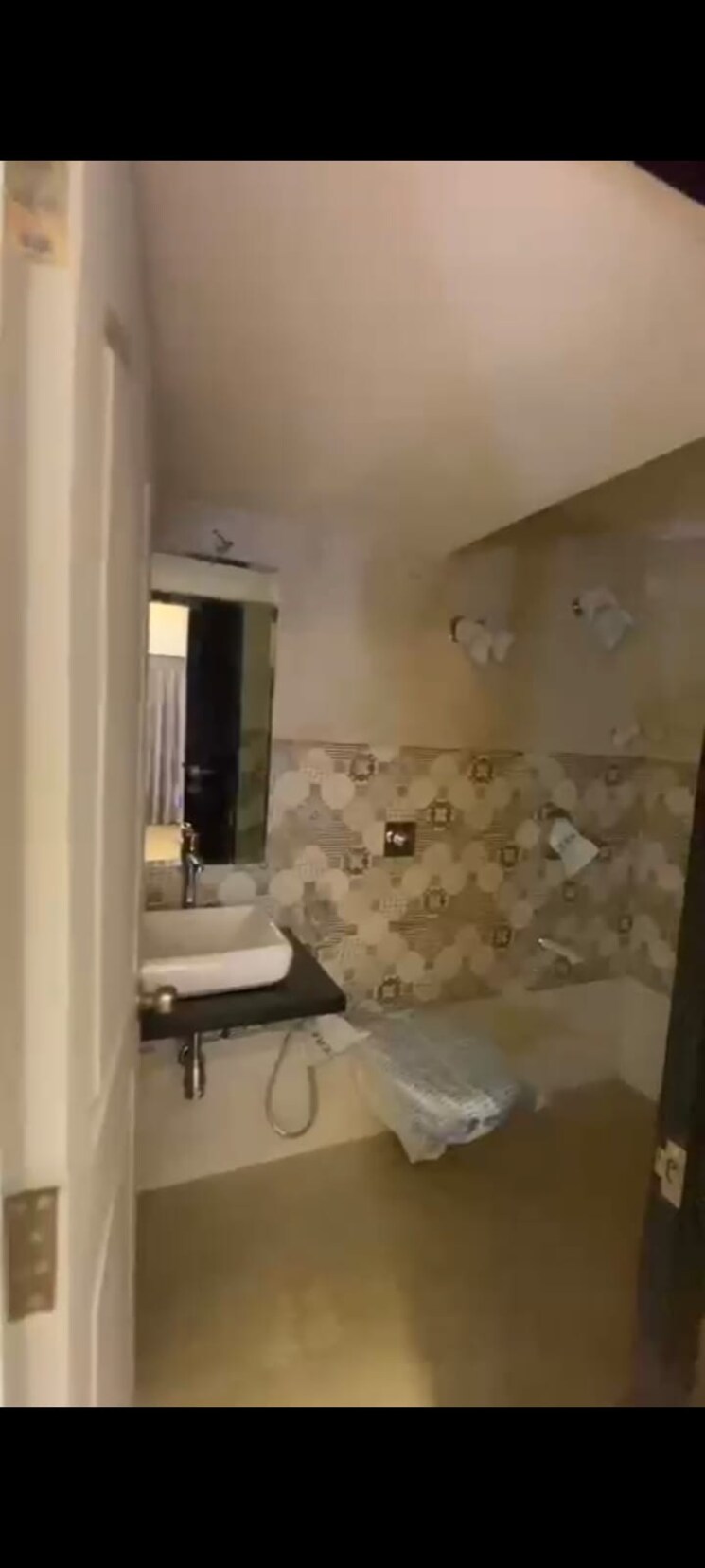 Bathroom, sanghvi-s3-skyrise 1 Bedroom 455 Sq.Ft. Apartment In Mira Road Thane 8941925