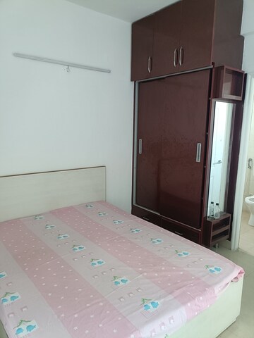 2 BHK Apartment For Rent in Shree Vardhman Mantra, Sector 67