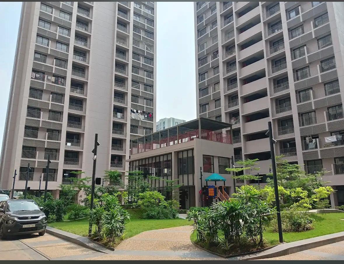 3 BHK + Pooja Room 927 Sq.Ft. Apartment in Kavisha Atria