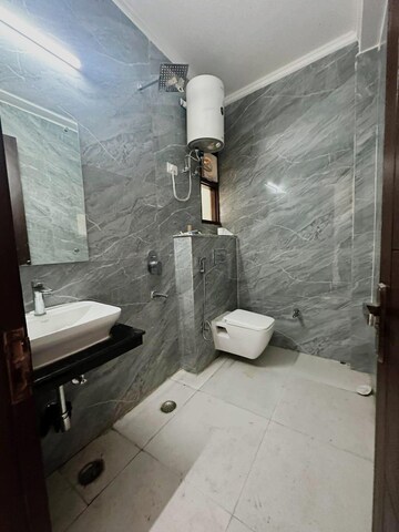 Bathroom in 2 BHK Builder Floor at Saket – for Rent
