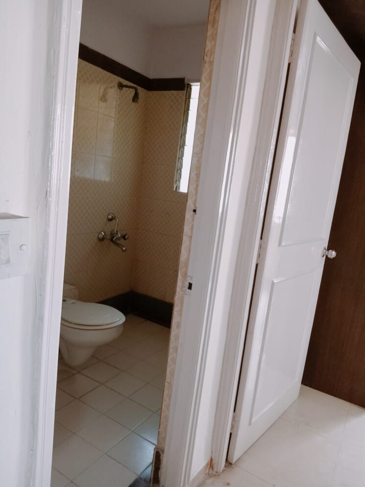Bathroom, rna-regency-park 2 Bedroom 548 Sq.Ft. Apartment In Kandivali West Mumbai 8942406