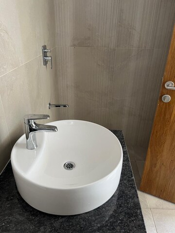 Bathroom in 3 BHK Apartment at Prestige Beverly Hills, Kokapet – for Rent