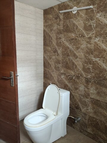 Bathroom in 4 BHK Villa at Parkway Tivoli Apartment, Whitefield – for Rent