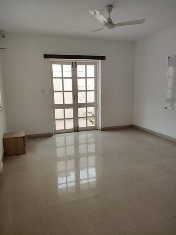 Room in 4 BHK Villa at Parkway Tivoli Apartment, Whitefield – for Rent