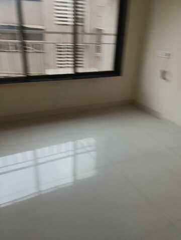 Room in 2 BHK Apartment at Sai Krupa CHS Borivalli West, Borivali West – for Rent