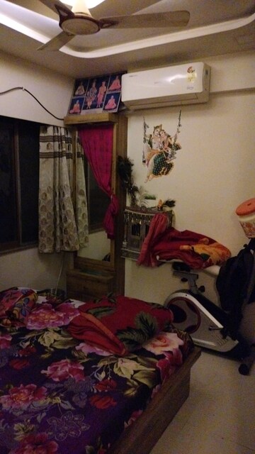 Bedroom in 3 BHK Apartment at Sp Ring Road – for Rent