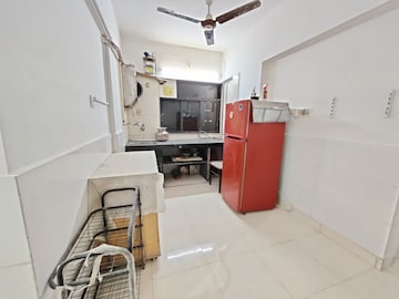 Kitchen in  Pg at Kandivali East – for Rent
