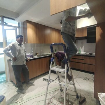 Master Bedroom in 3 BHK Builder Floor at Unitech Woodstock Floors, Sector 50 – for Rent