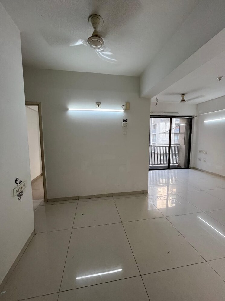 Room, shela 2 Bedroom 1140 Sq.Ft. Apartment In Shela Ahmedabad 8942715