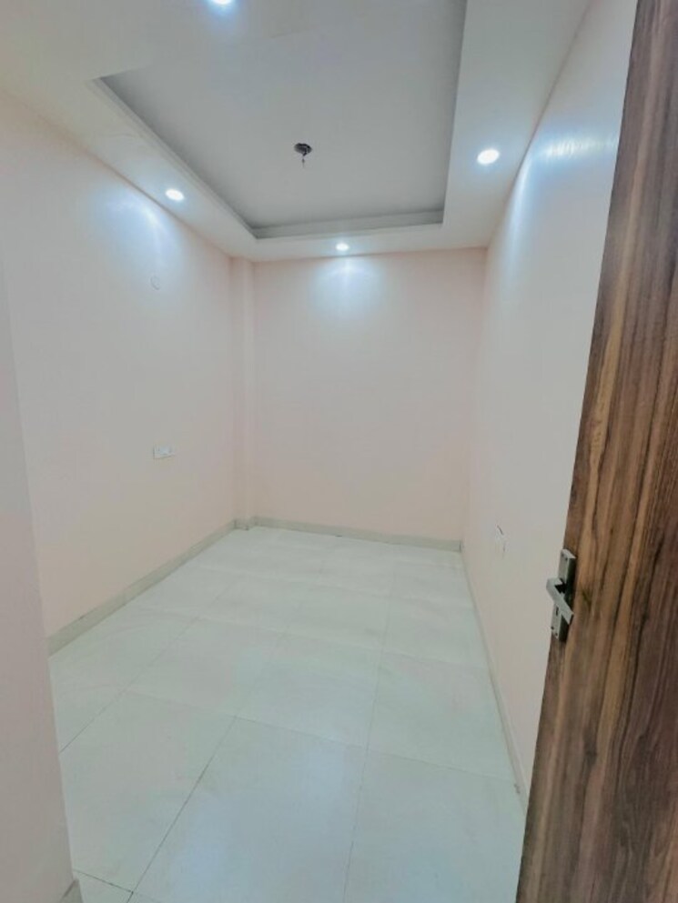 Room, jail road 2 Bedroom 675 Sq.Ft. Independent House In Jail Road Delhi 8930395