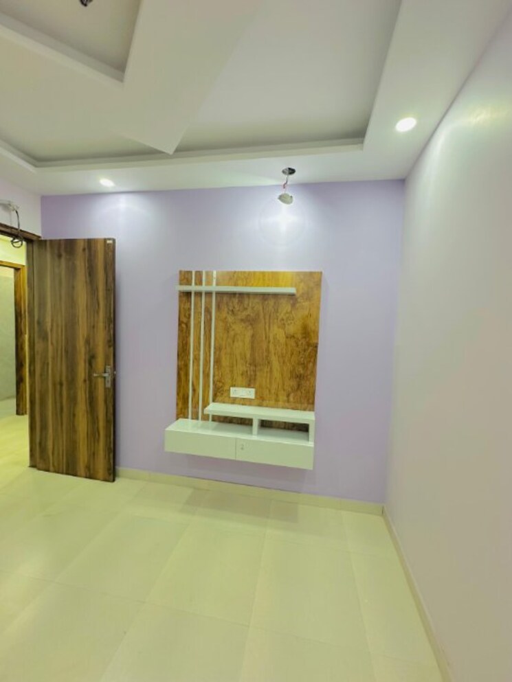 Room, jail road 2 Bedroom 675 Sq.Ft. Independent House In Jail Road Delhi 8930395