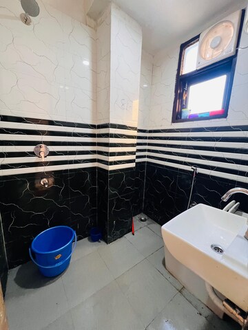 Master Bedroom in 1 BHK Builder Floor at Saket – for Rent