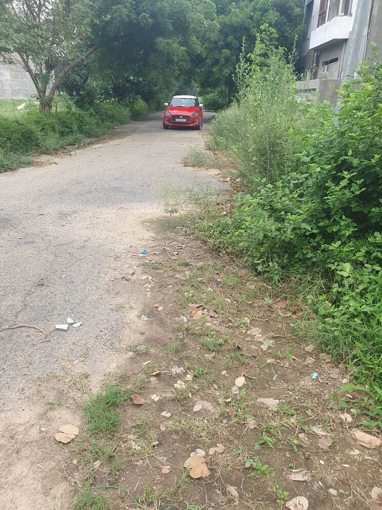 undefined, aditya-world-city-residences  153 Sq.Yd. Plot In Shahpur Bamheta Ghaziabad 8942767