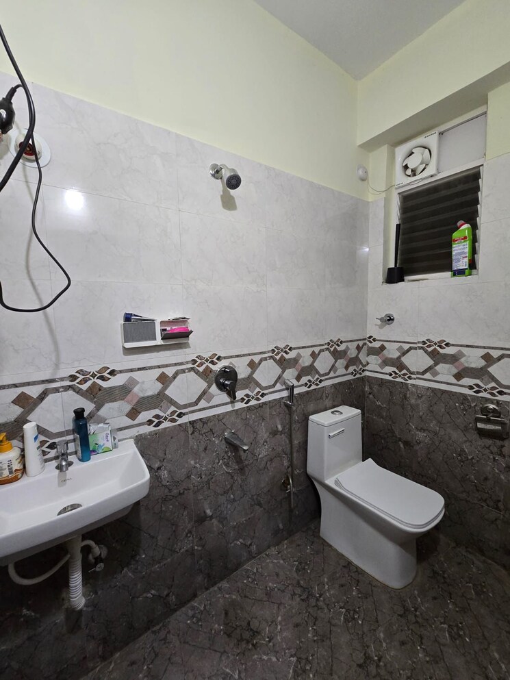Bathroom, kotech-signature 3 Bedroom 1375 Sq.Ft. Apartment In Mallampet Hyderabad 8942735