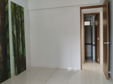 Room in 3 BHK Apartment at Vishwanath Sarathya, Shela – for Sale