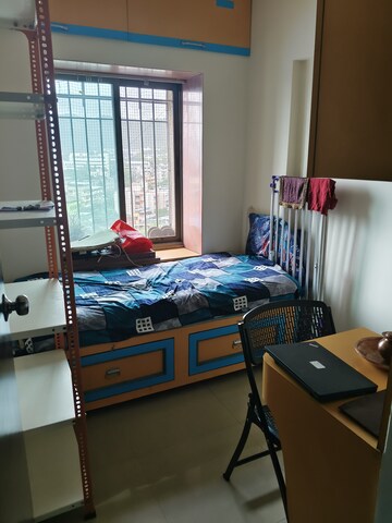Bedroom in 1.5 BHK Apartment at Dosti Vihar, Samata Nagar – for Rent