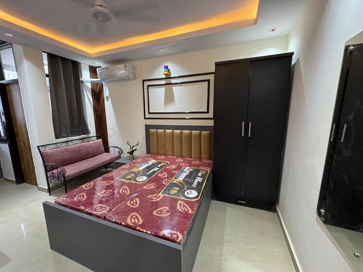 Bedroom, gupta-awas 2.5 Bedroom 215 Sq.Yd. Builder Floor In Sector 43 Gurgaon 8942854