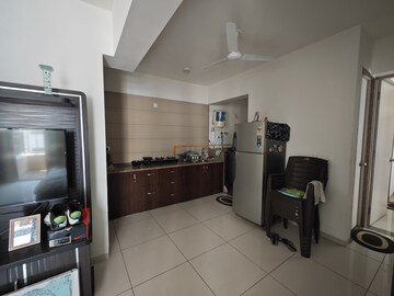 Kitchen in 2 BHK Apartment at Sun Atmosphere, Shela – for Sale