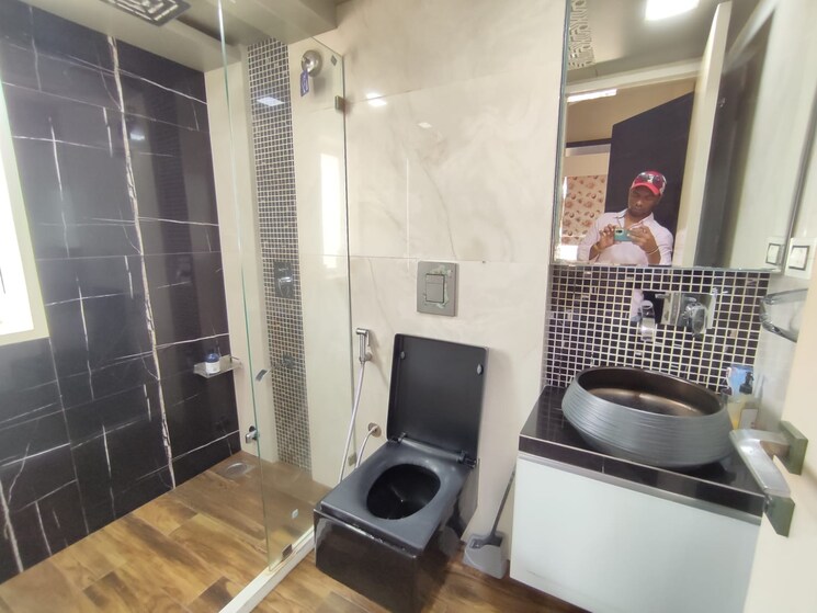 Bathroom, high-peak-chs 2.5 Bedroom 800 Sq.Ft. Apartment In Bandra West Mumbai 8942850