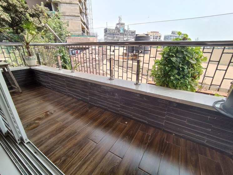 Balcony, high-peak-chs 2.5 Bedroom 800 Sq.Ft. Apartment In Bandra West Mumbai 8942850
