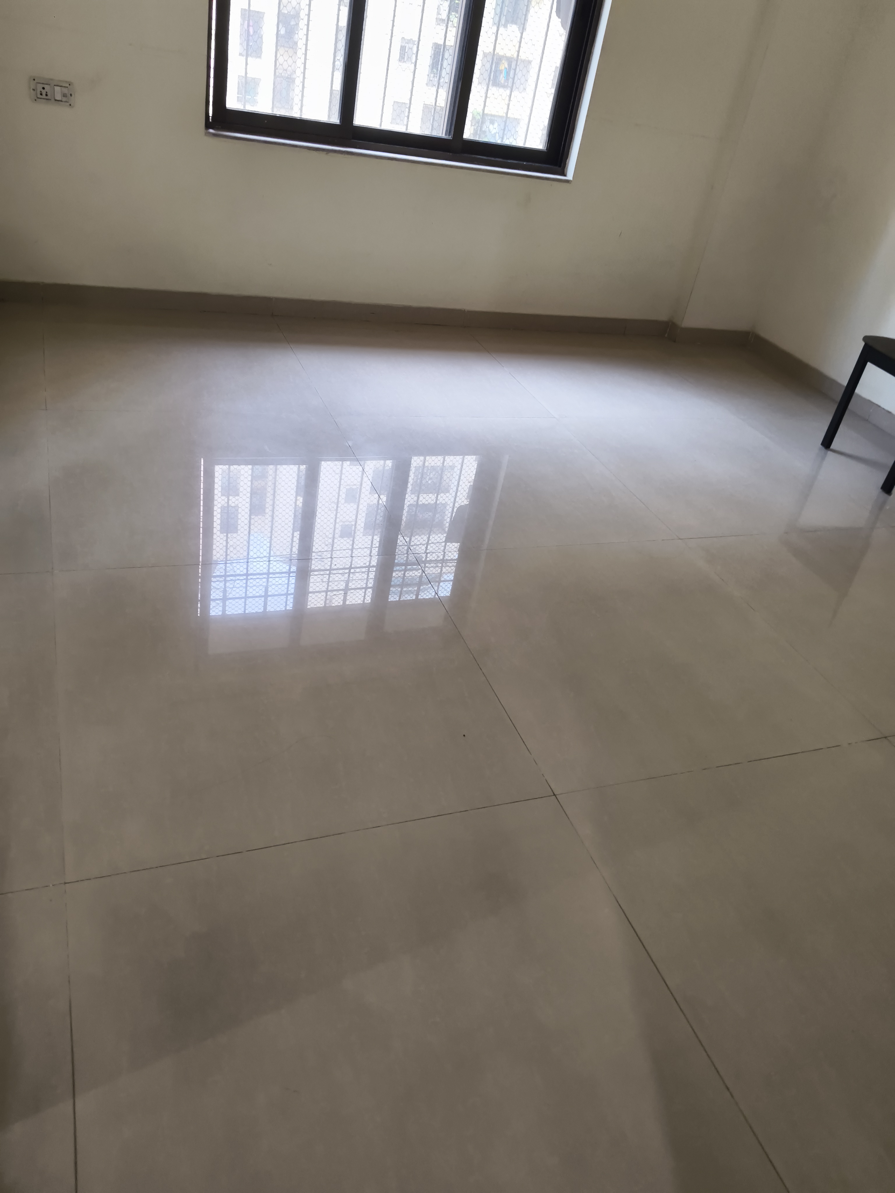 2.5 BHK + Extra Room 1212 Sq.Ft. Apartment in Dosti Vihar