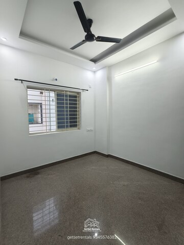 Room in 2 BHK Builder Floor at Hsr Layout – for Rent