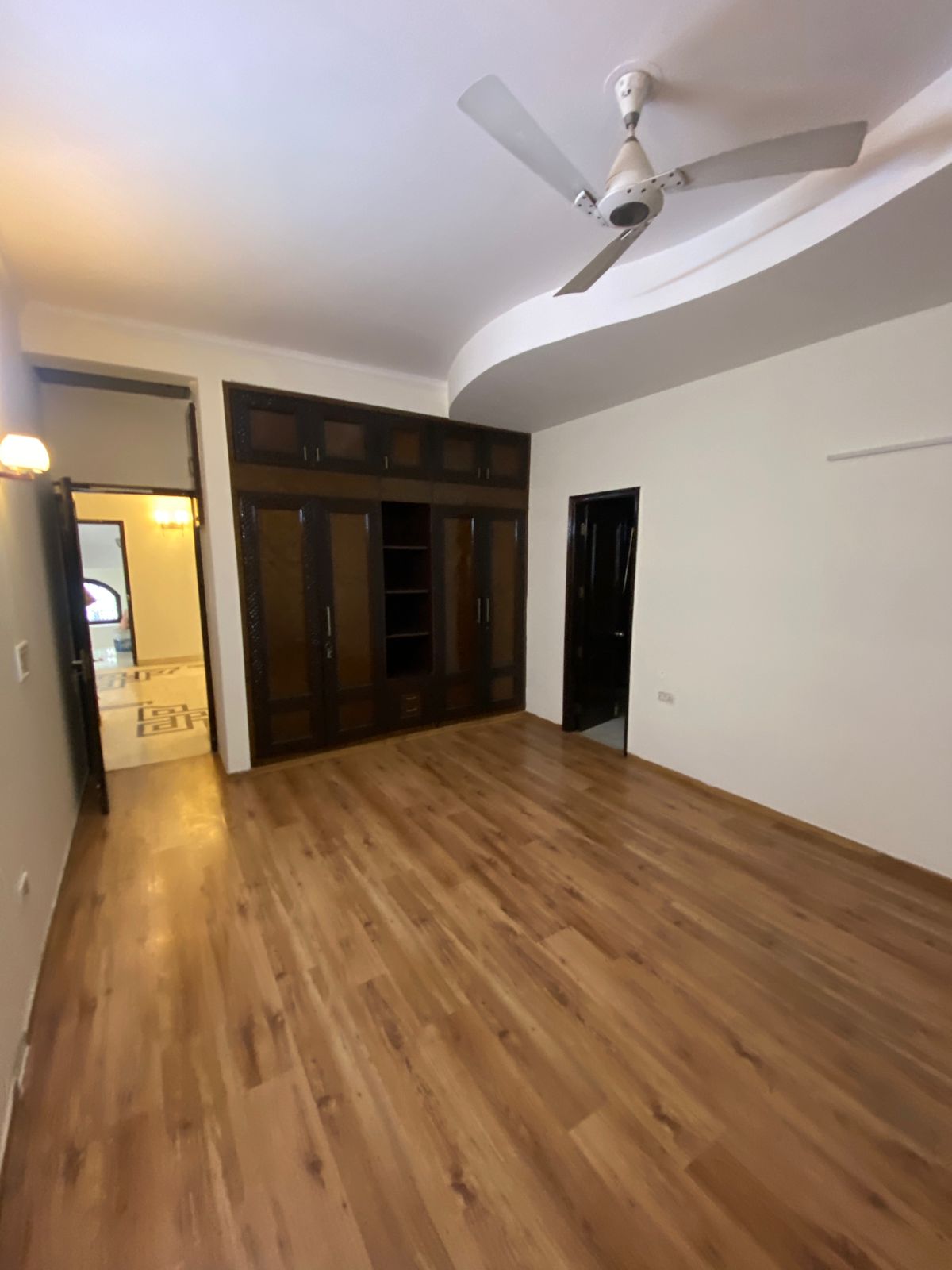 3 BHK Apartment For Rent in Unitech Uniworld Gardens