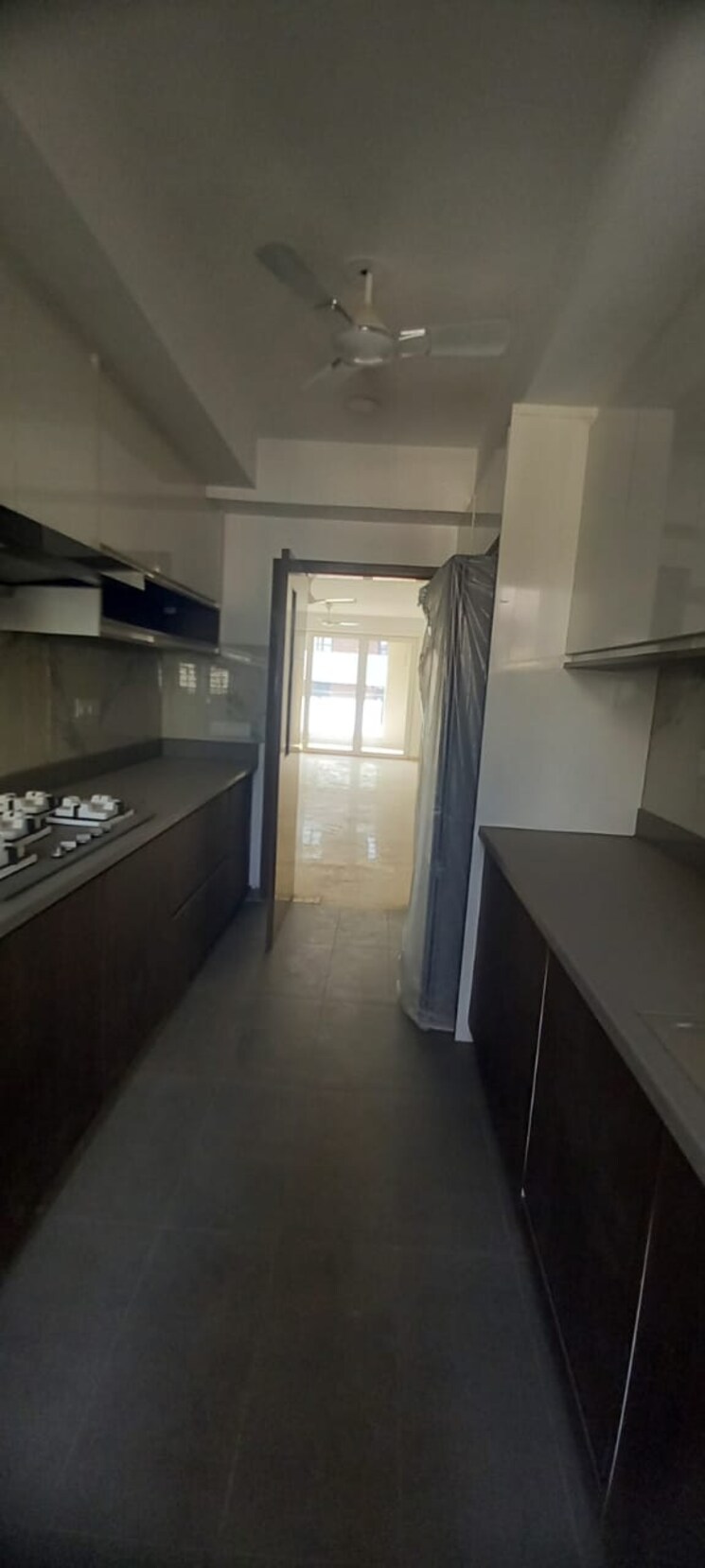 Kitchen, dlf-city-gurgaon 2 Bedroom 104 Sq.Yd. Builder Floor In Sector 27 Gurgaon 8942867