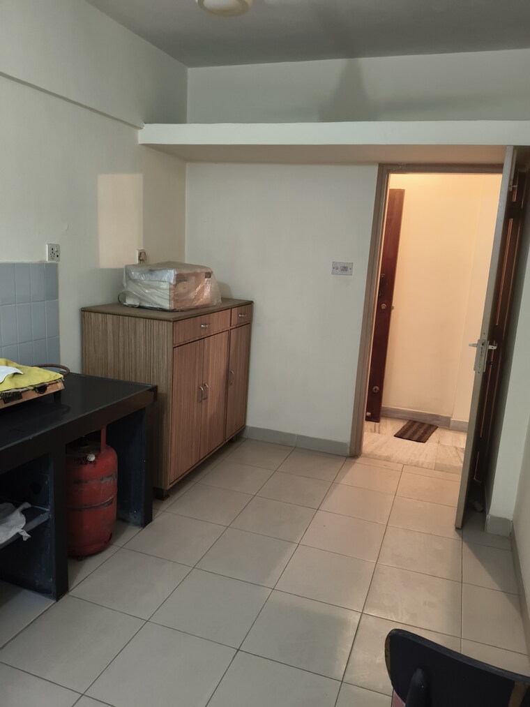 Kitchen, raheja-garden-estate-kokanipada 2 Bedroom 950 Sq.Ft. Apartment In Kokanipada Thane 8942878