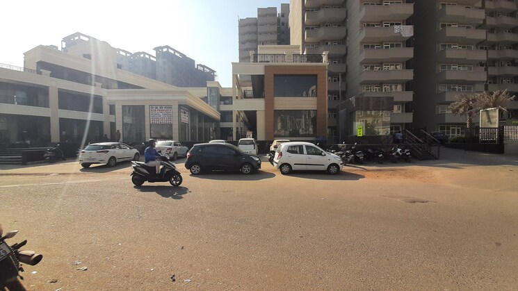  Parking, pyramid-elite 2 Bedroom 673 Sq.Ft. Apartment In Sector 86 Gurgaon 8942885