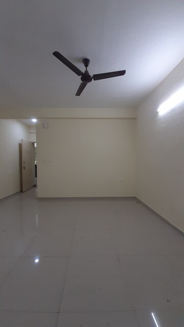 Furnished Amenities in 2 BHK Apartment at Pyramid Elite, Sector 86 – for Rent