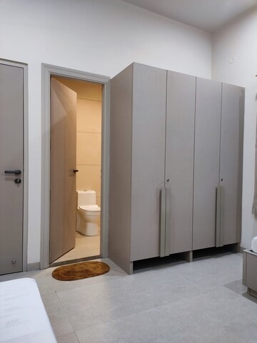 Cupboard in  Pg at Vatika – for Rent