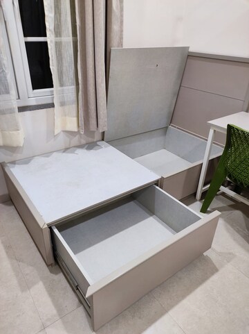 Room in  Pg at Vatika – for Rent