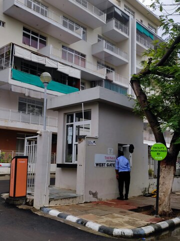  Pg – Nearby View at Vatika - for Rent