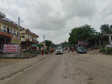  Pg – Nearby View at Vatika - for Rent
