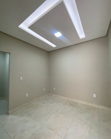 Room in 3 BHK Builder Floor at Pitampura – for Rent