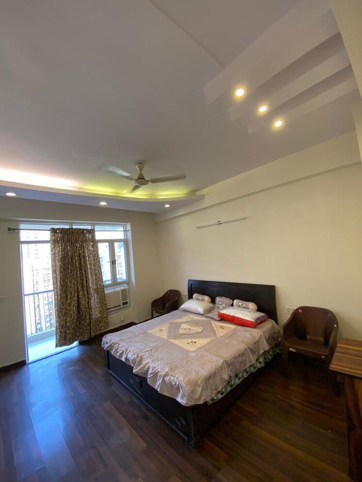 Bedroom, ajnara-grand-heritage 3 Bedroom 1795 Sq.Ft. Apartment In Sector 74 Noida 8942947