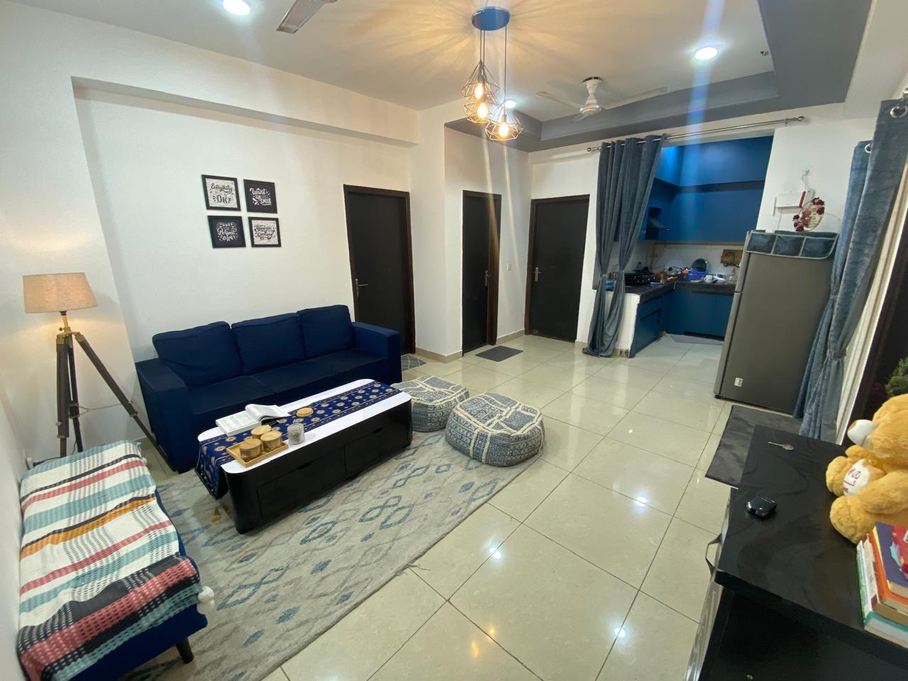 3 BHK + Servant Room Apartment For Rent in Ajnara Grand Heritage