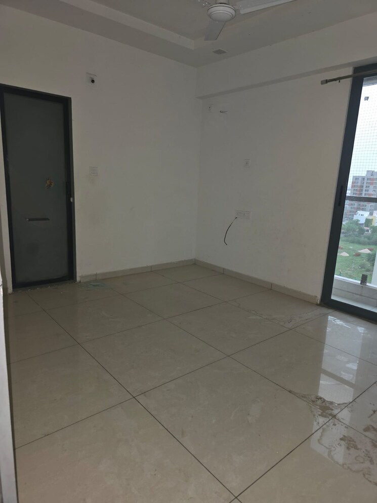 Room, sama savli road 3 Bedroom 1620 Sq.Ft. Apartment In Sama Savli Road Vadodara 8942958