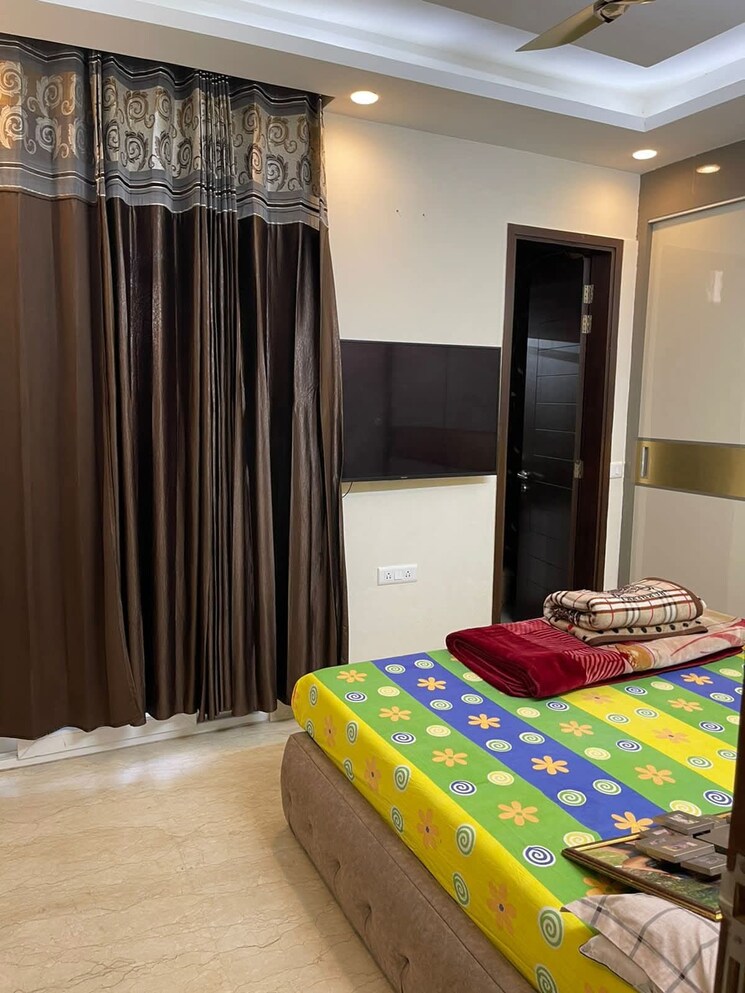 Bedroom, rwa-tomar-colony 2 Bedroom 450 Sq.Ft. Apartment In Mukundpur Delhi 8942976