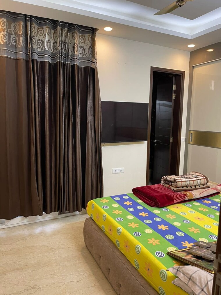 Bedroom, rwa-tomar-colony 2 Bedroom 450 Sq.Ft. Apartment In Mukundpur Delhi 8942976
