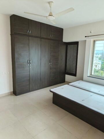 Room in 3 BHK Apartment at Baner – for Rent