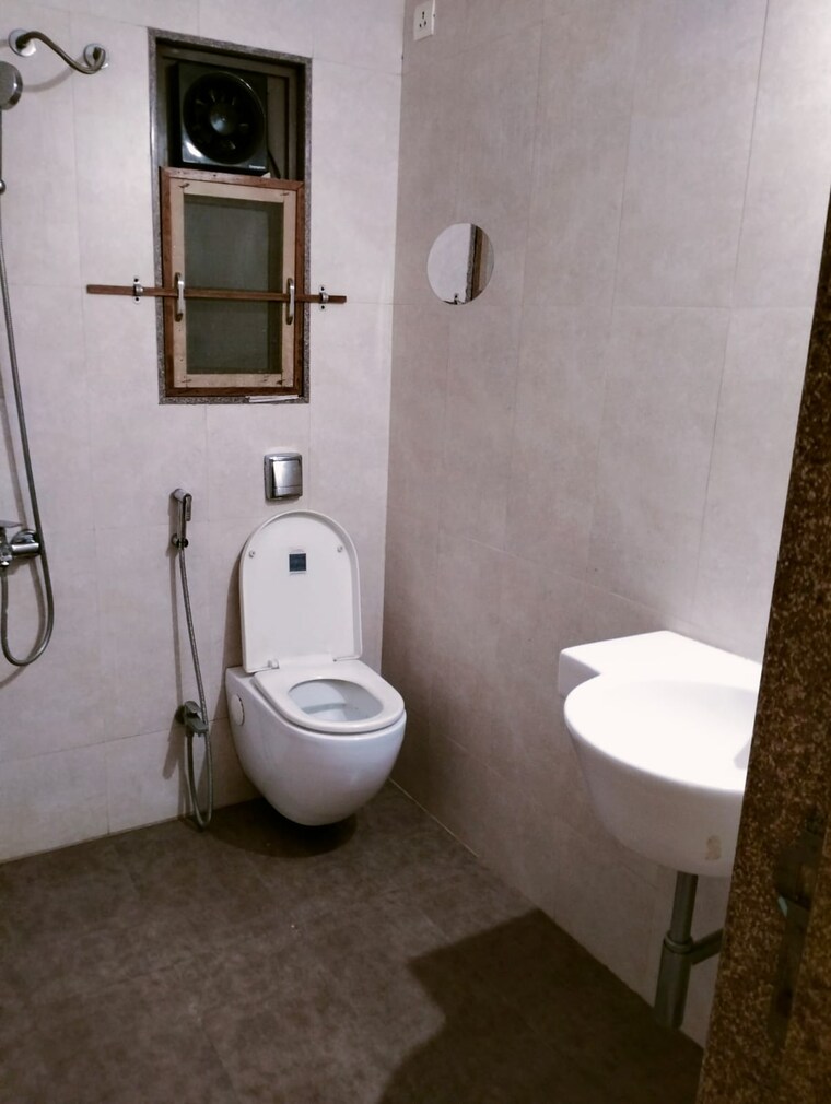 Bathroom, skyi-songbirds 2 Bedroom 950 Sq.Ft. Apartment In Bavdhan Pune 8942992