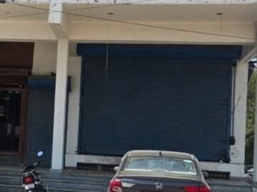  Shop For Rent in Dwarka Complex, Sector 16