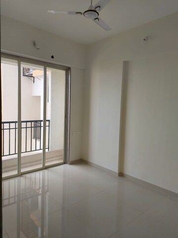 Room in 1 BHK Apartment at Rutu Riverview Classic, Kalyan West – for Sale