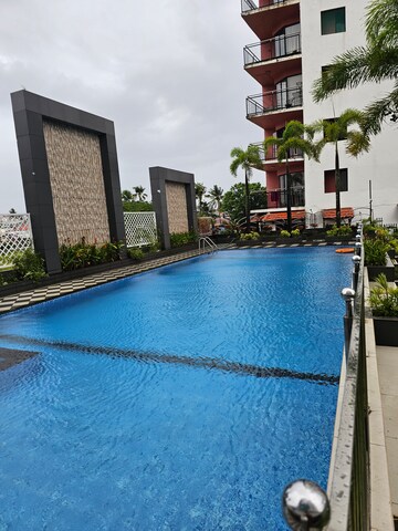 Swimming Pool in 3 BHK Apartment at Kaloor – for Sale